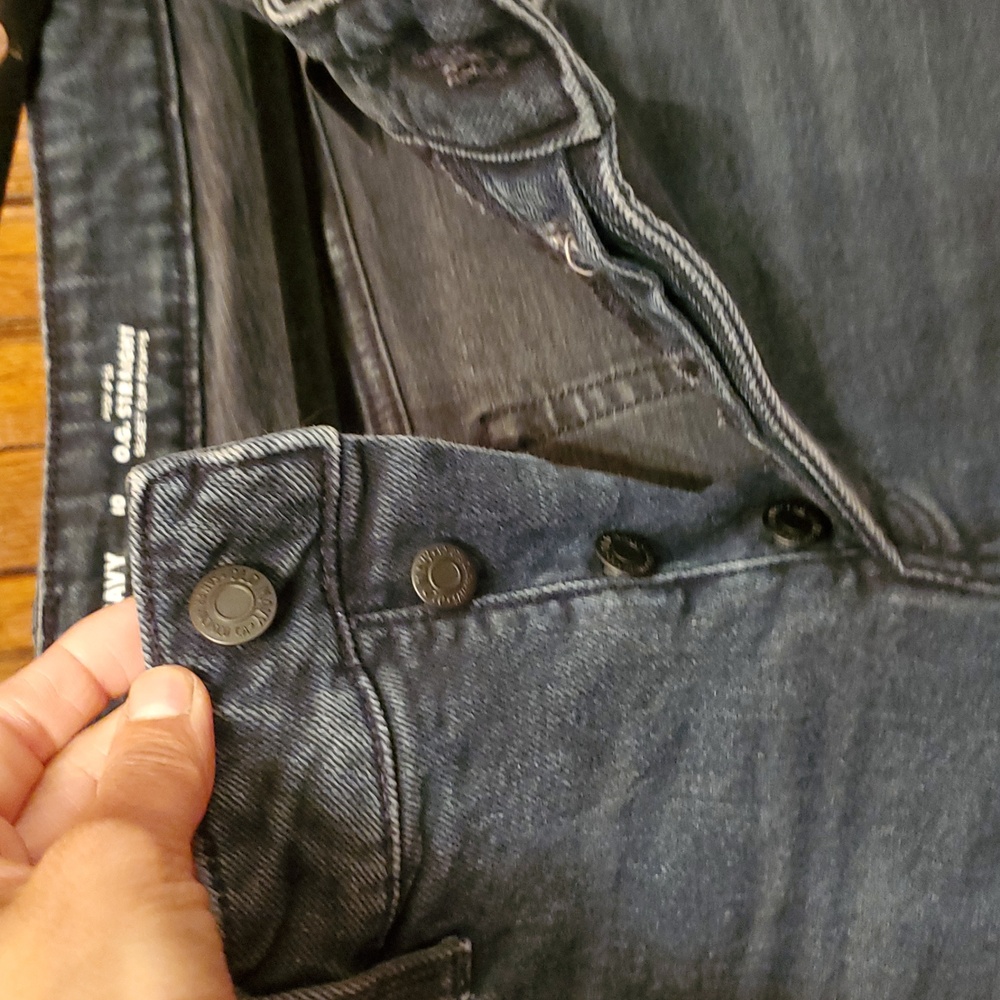 โค๏ธ 3 For $18 OLD NAVY Distressed Bluish Black Women Jeans Size 10 - Picture 11 of 11
